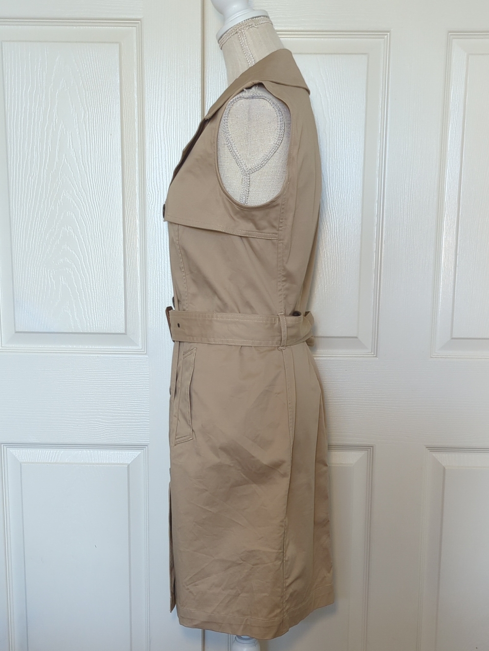 Lauren Ralph Lauren Micro-Sanded Sleeveless Twill Button Trench Dress - Picture 7 of 10
